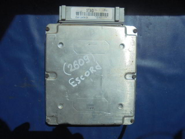 Блок управления двигателем к Ford Escort 1995