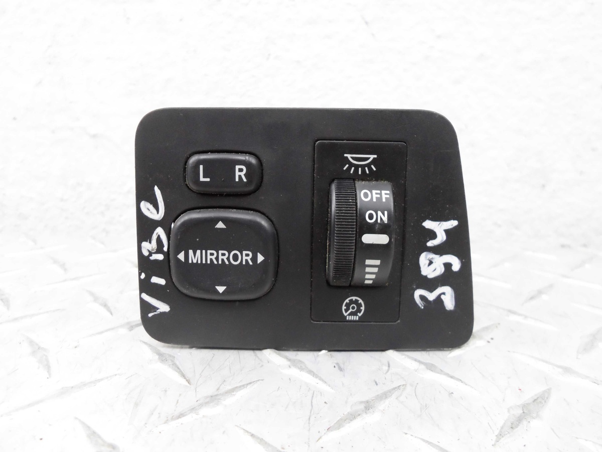 Кнопка  к Pontiac Vibe 2003