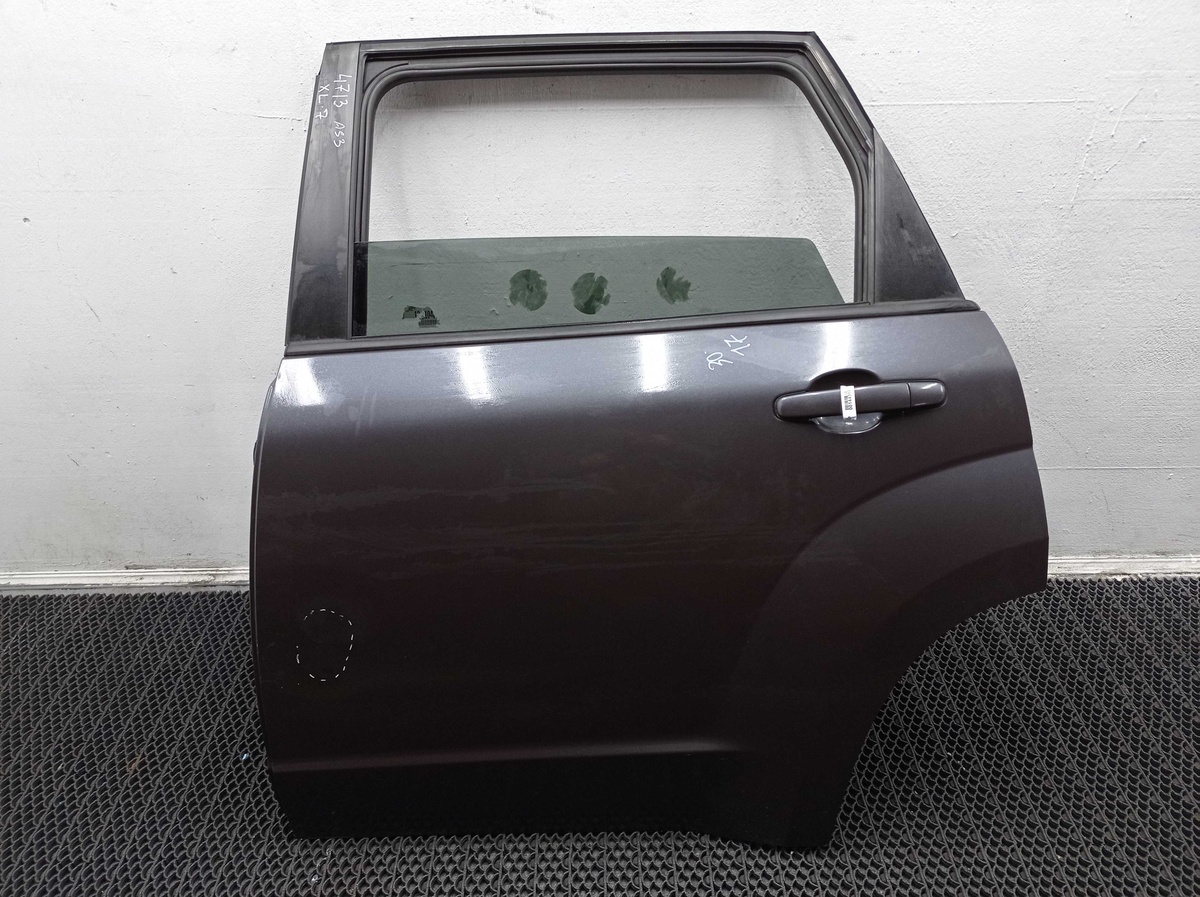 Петля двери к Suzuki Grand Vitara 2008