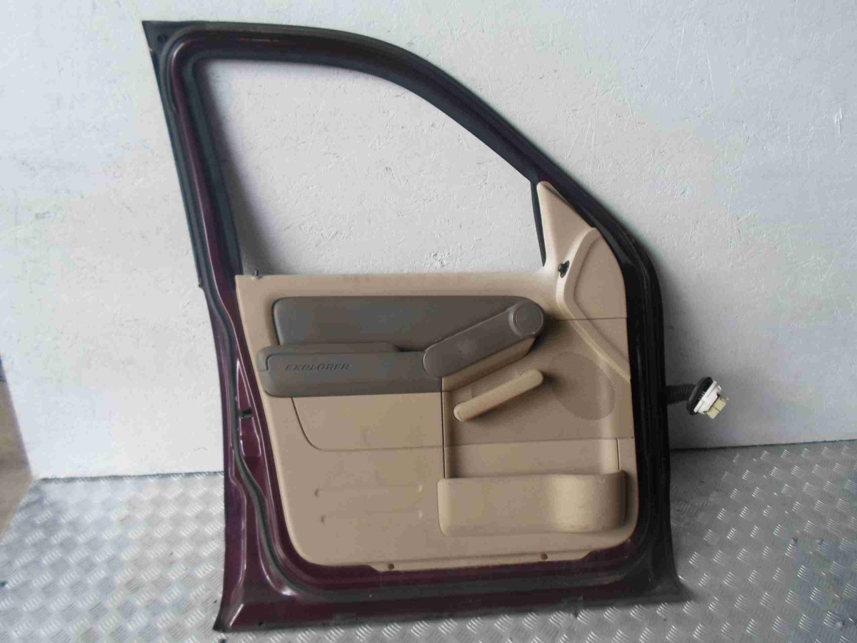 Дверь передняя левая к Ford Explorer 2006