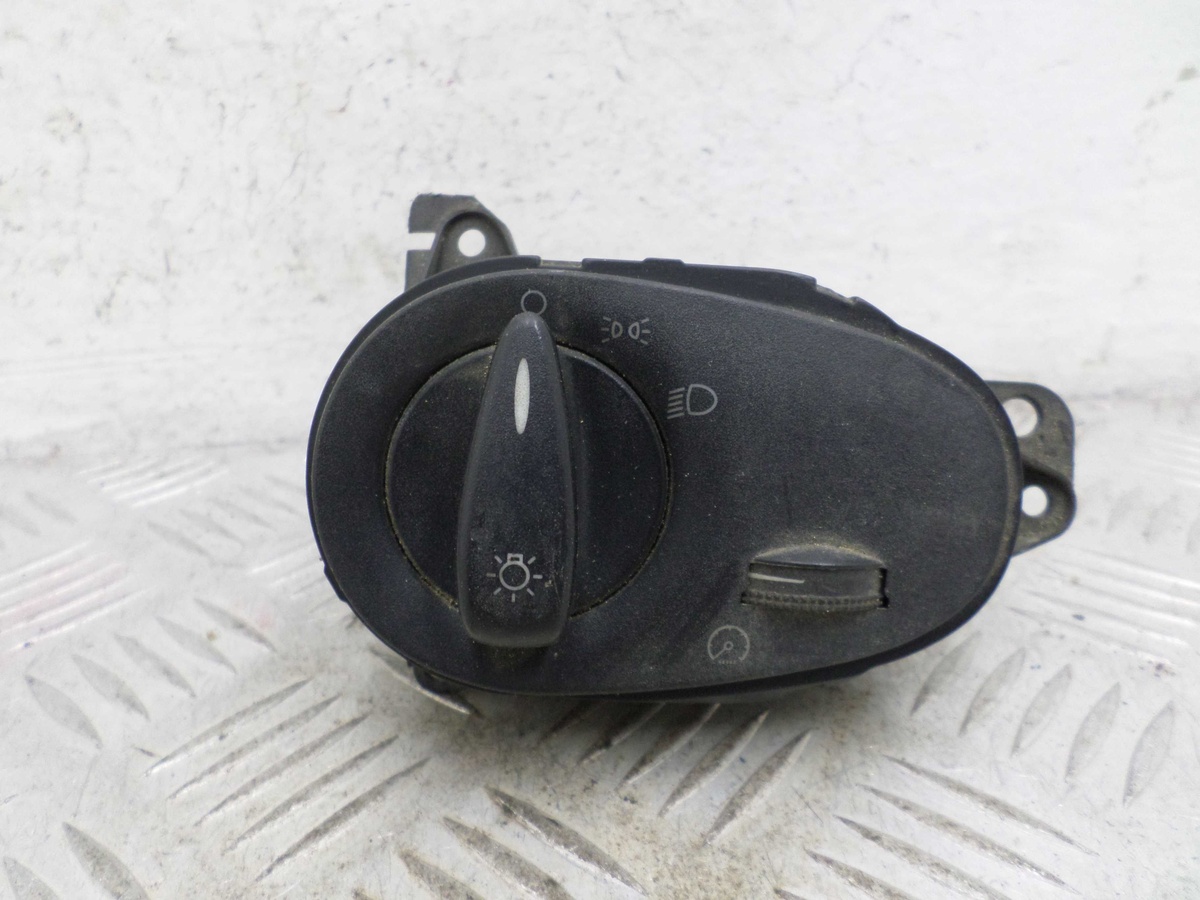 Переключатель света к Ford Focus 2007