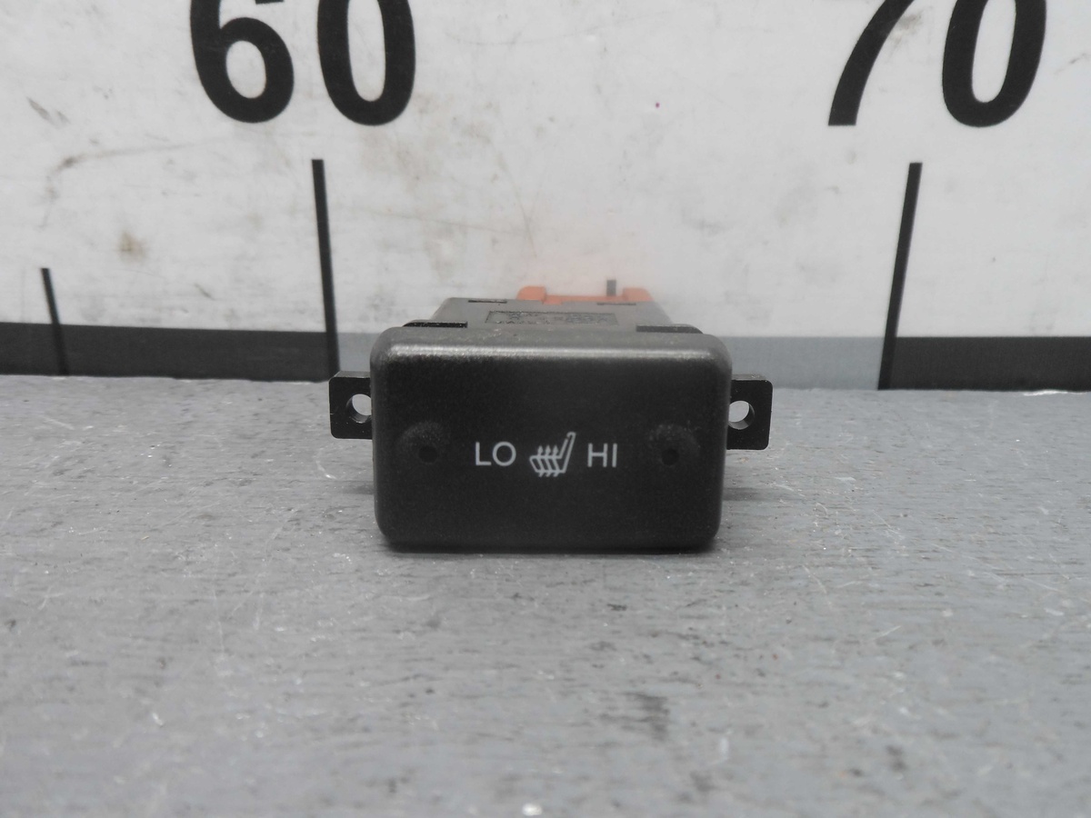 Кнопка  к Honda Pilot 2009