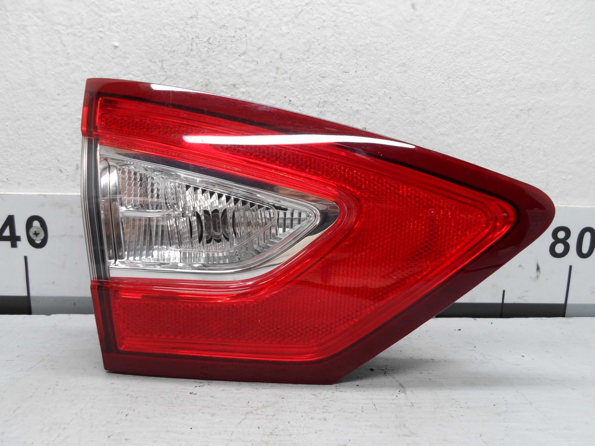 Фонарь крышки багажника левый к Ford Fusion 2014
