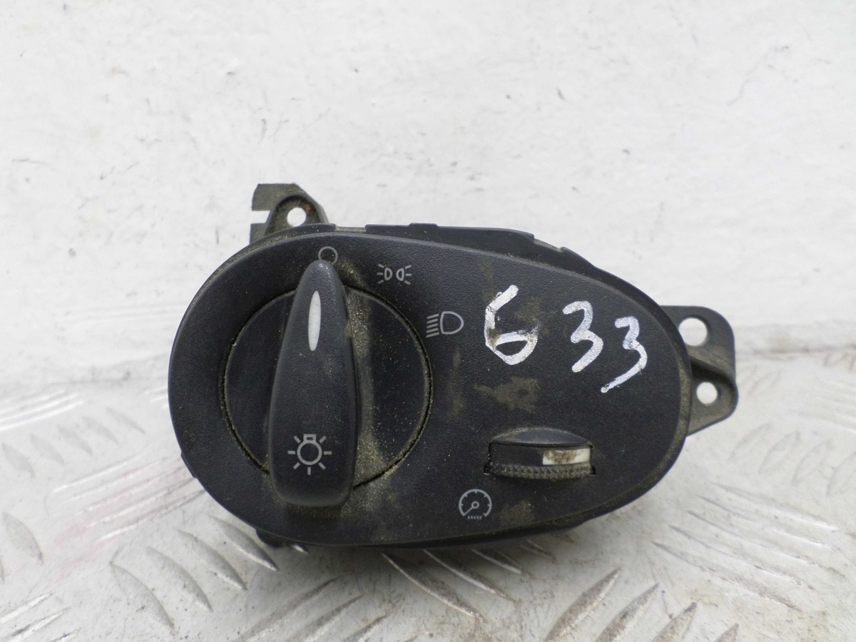 Переключатель света к Ford Focus 2004