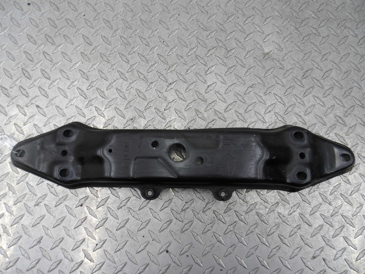 Кронштейн КПП к Subaru Forester 2010