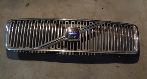 Решетка радиатора к Volvo S80 1999