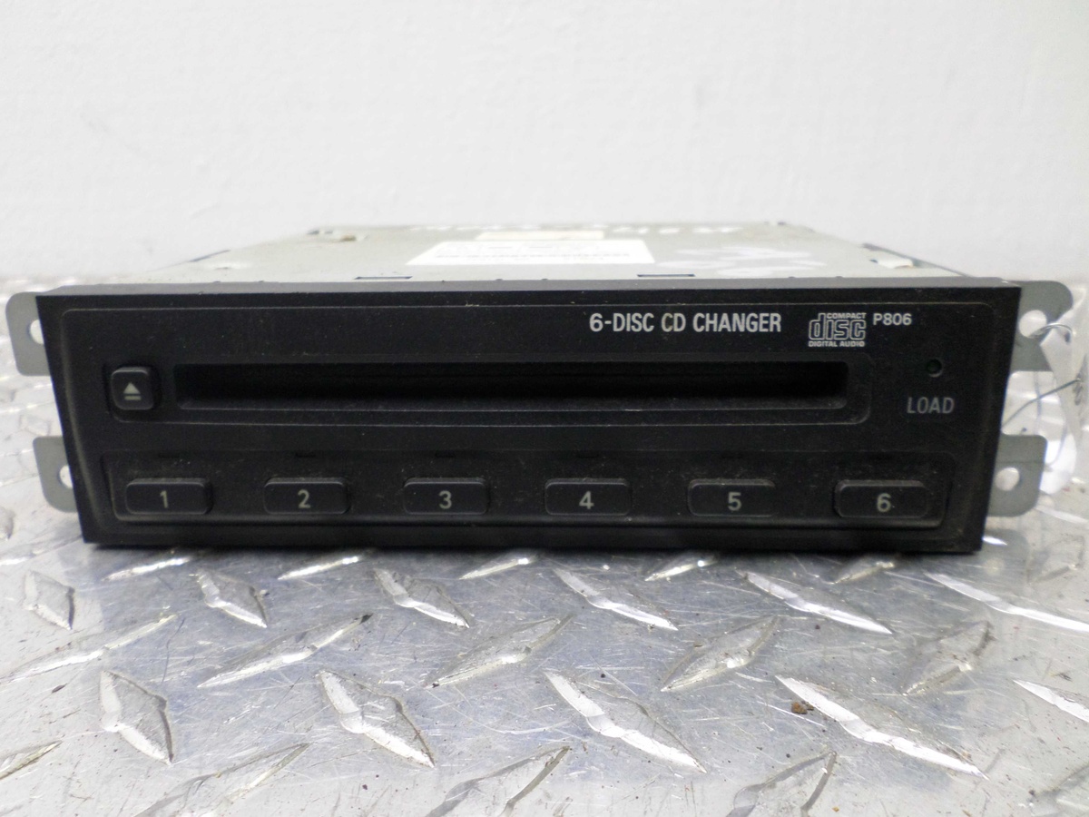 CD-чейнджер к Mitsubishi Montero 2001