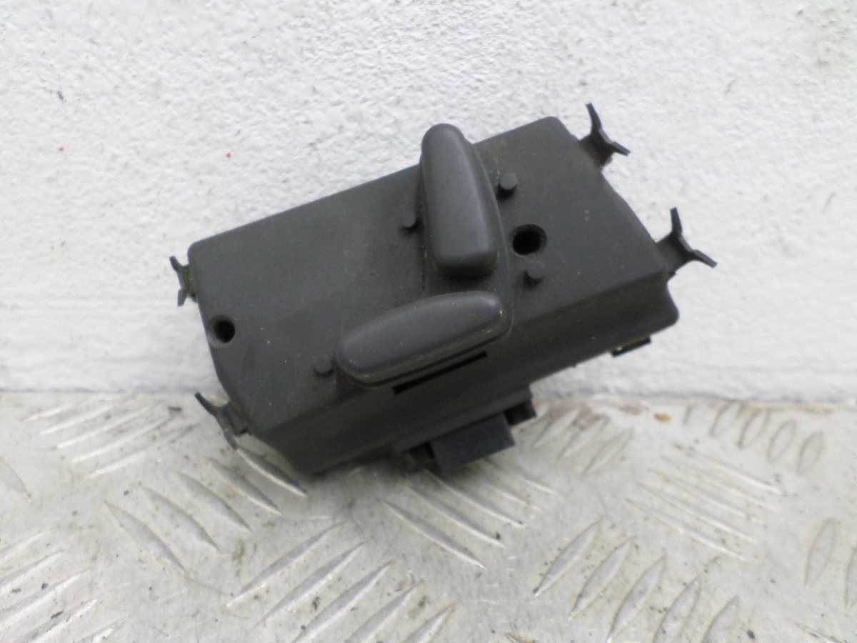 Переключатель к Chrysler Pacifica 2007