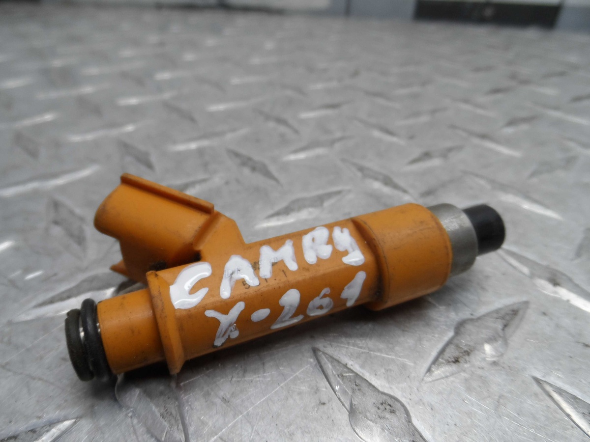 Форсунка к Toyota Camry 2007