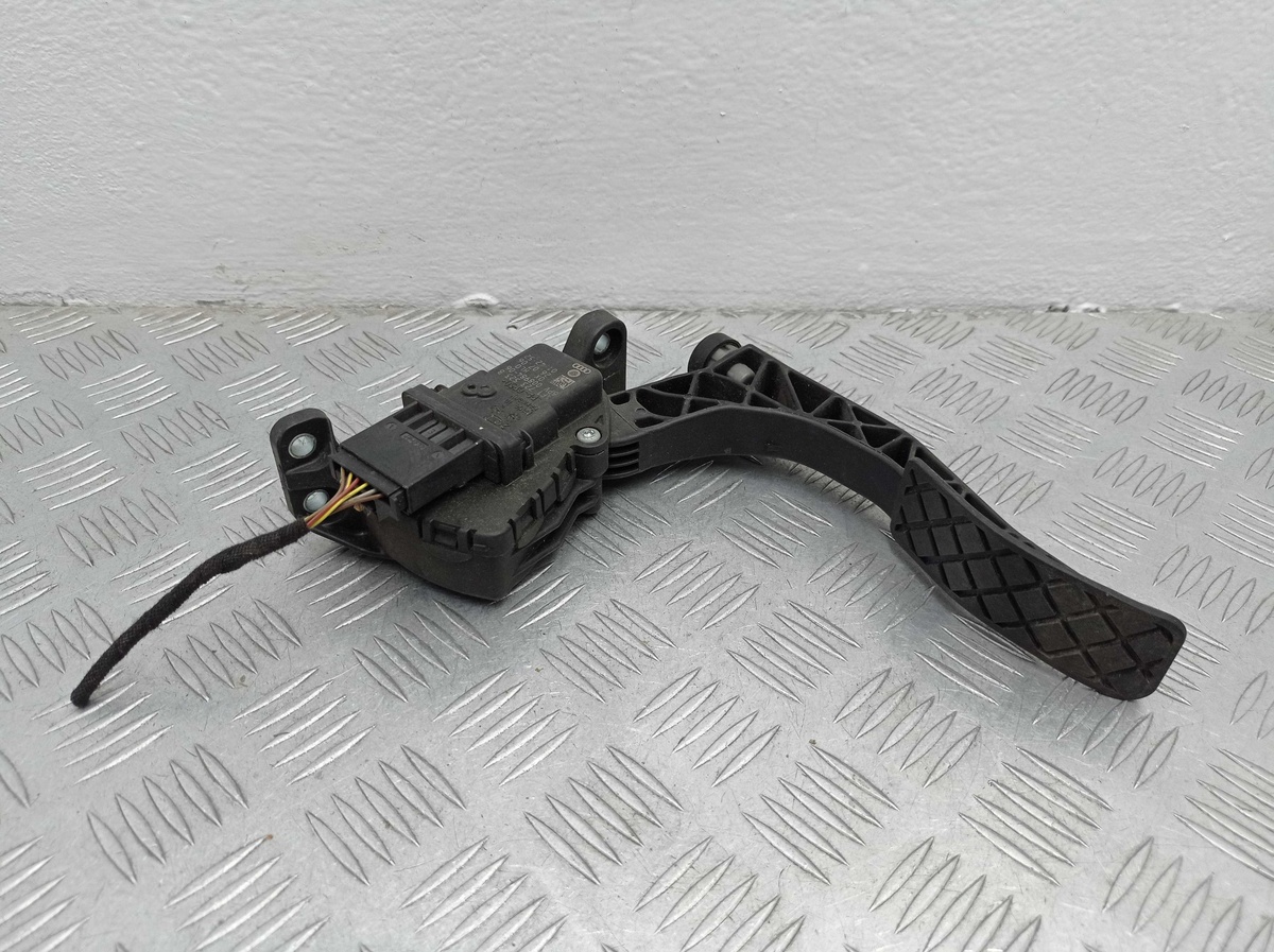 Педаль газа к Audi S6 2007