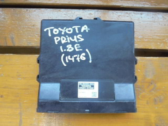 Климат-контроль к Toyota Prius 2013