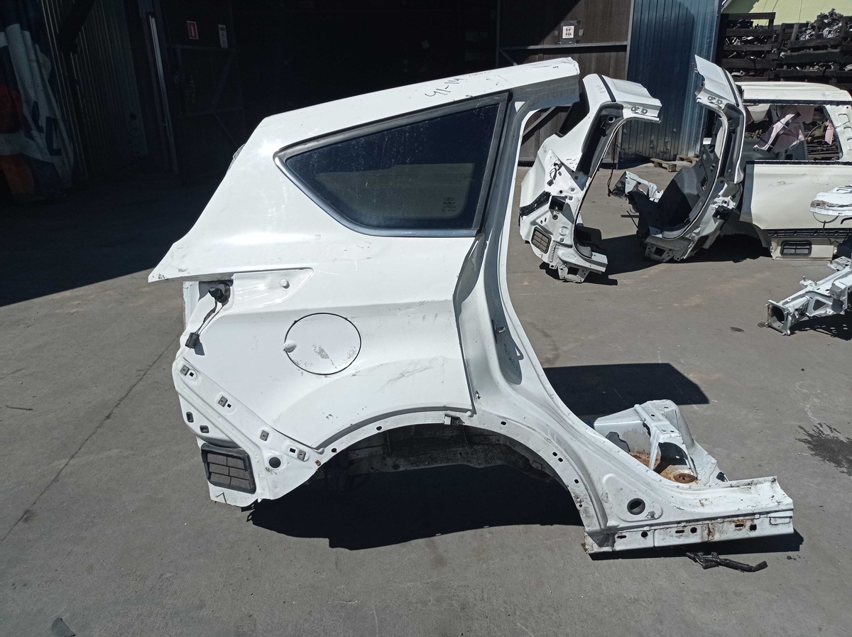 Горловина топливного бака к Ford Escape 2015