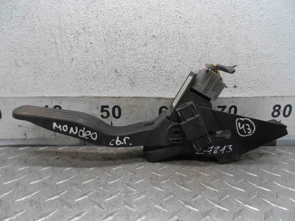 Педаль газа к Ford Mondeo 2002