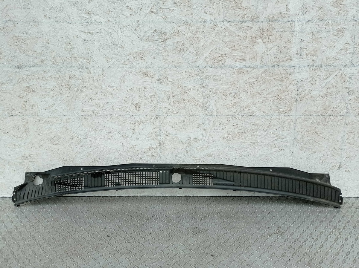 Дождевик к Mitsubishi Montero 2001