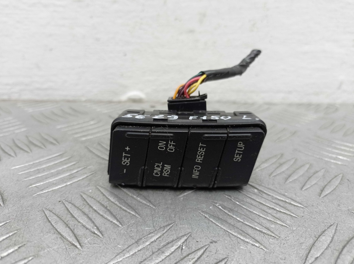 Кнопки руля к Ford F-150 2013