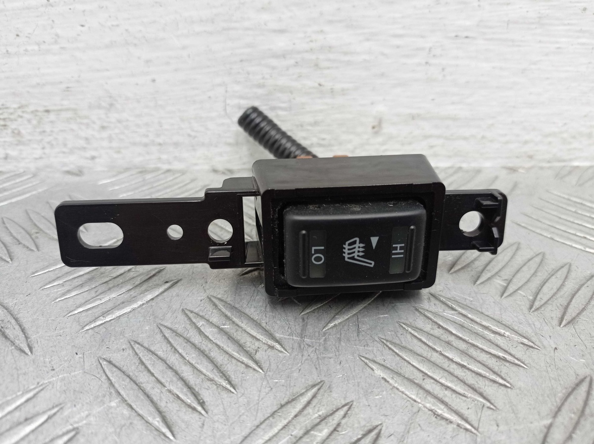 Кнопка  к Infiniti QX56 2012