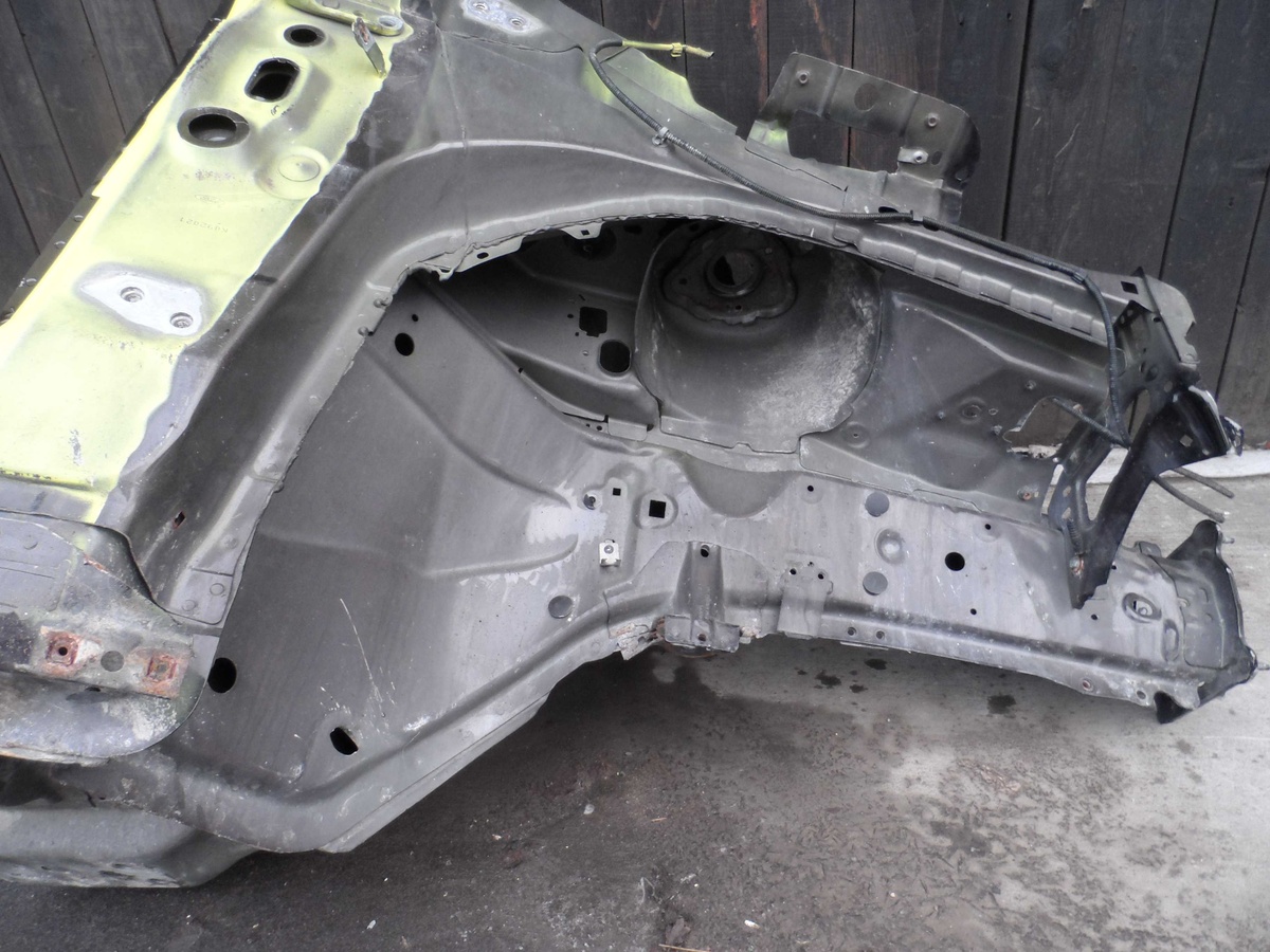Четверть передняя правая к Ford Escape 2013