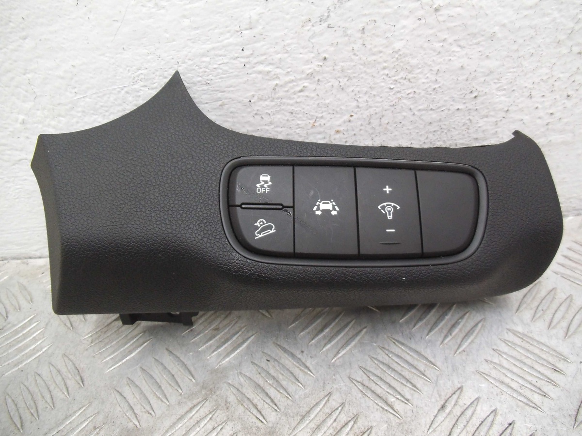 Кнопка  к Kia Sorento 2019
