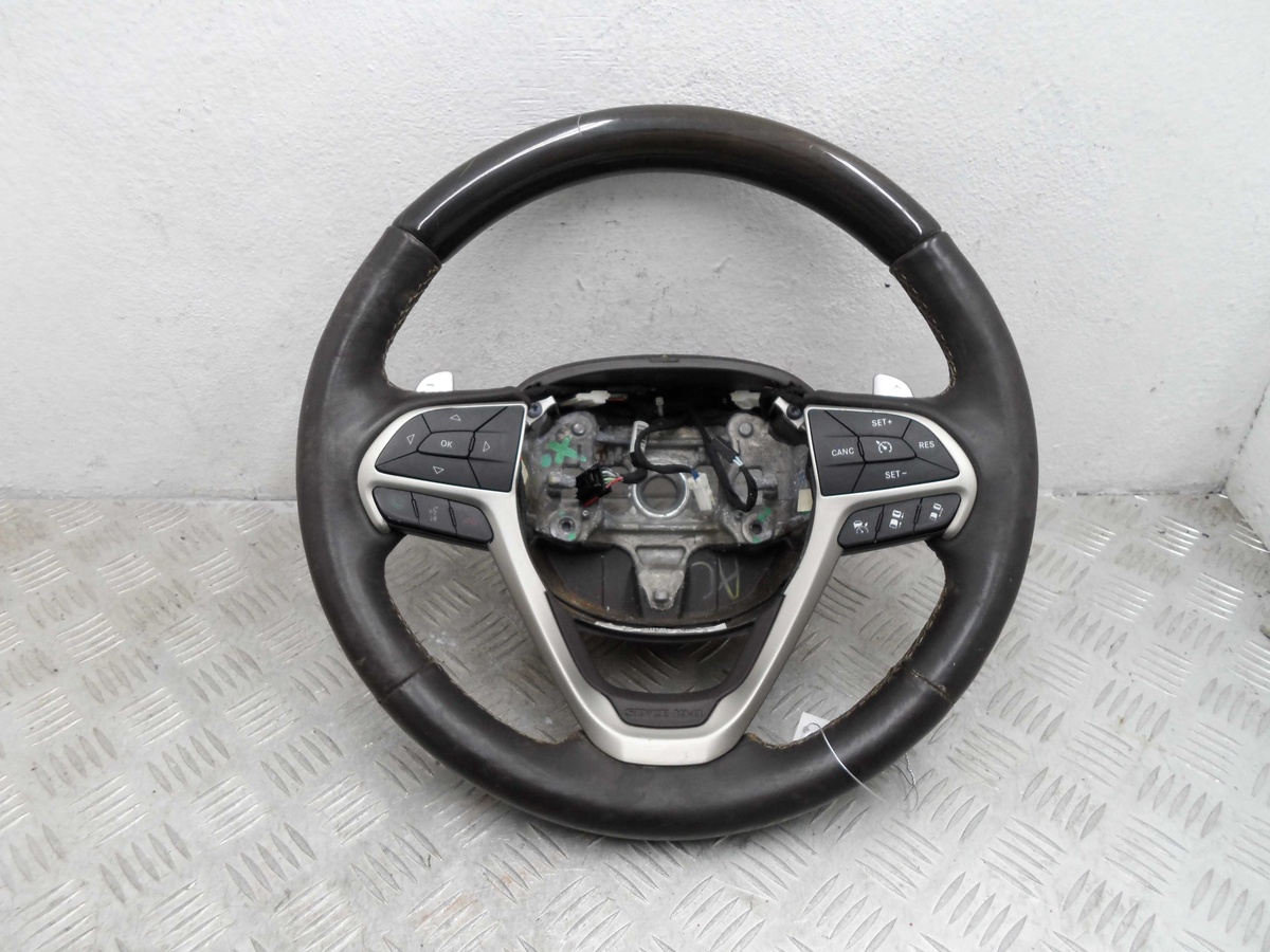 Руль к Jeep Grand Cherokee 2014