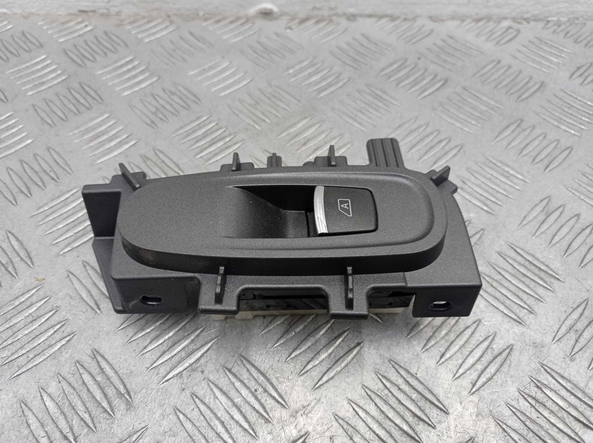 Кнопка стеклоподъемника к Infiniti JX 2013
