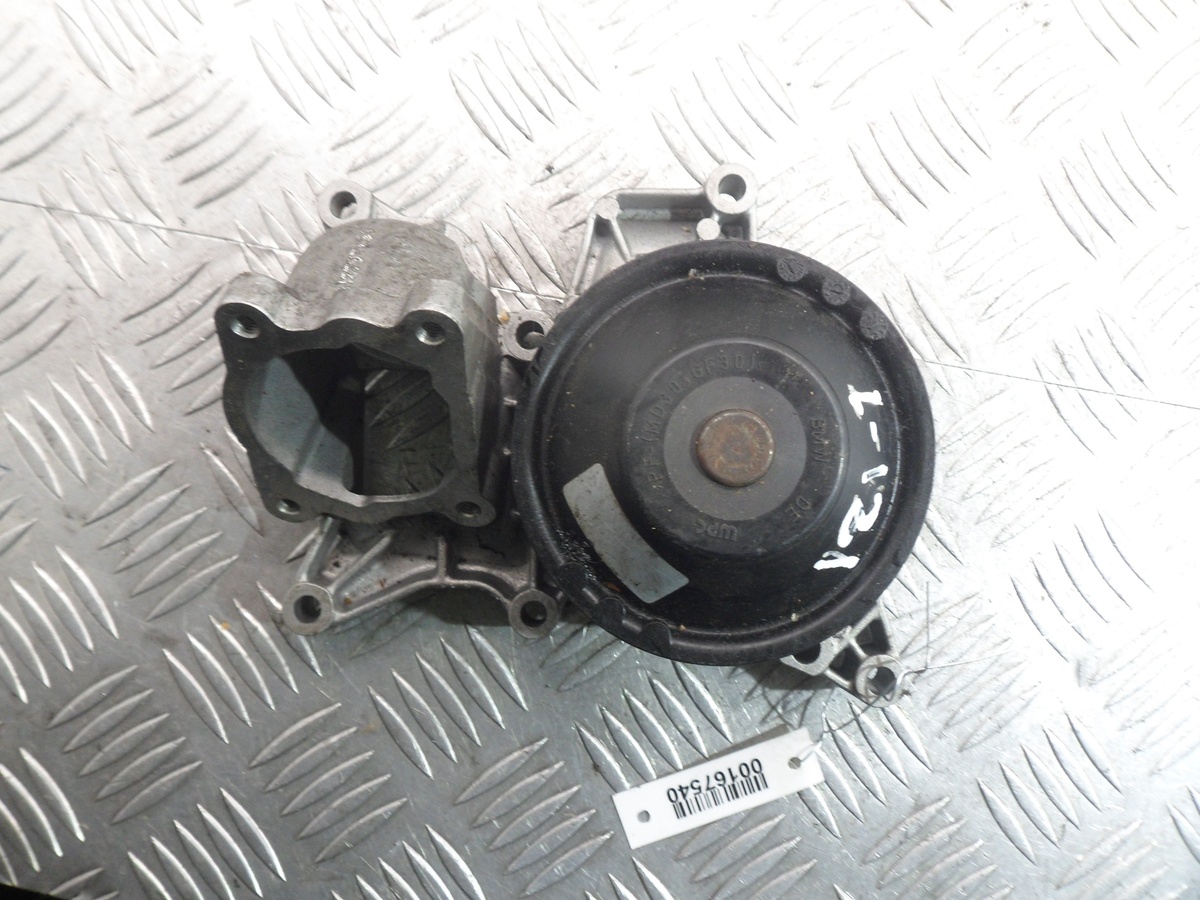Помпа к BMW X5 2011