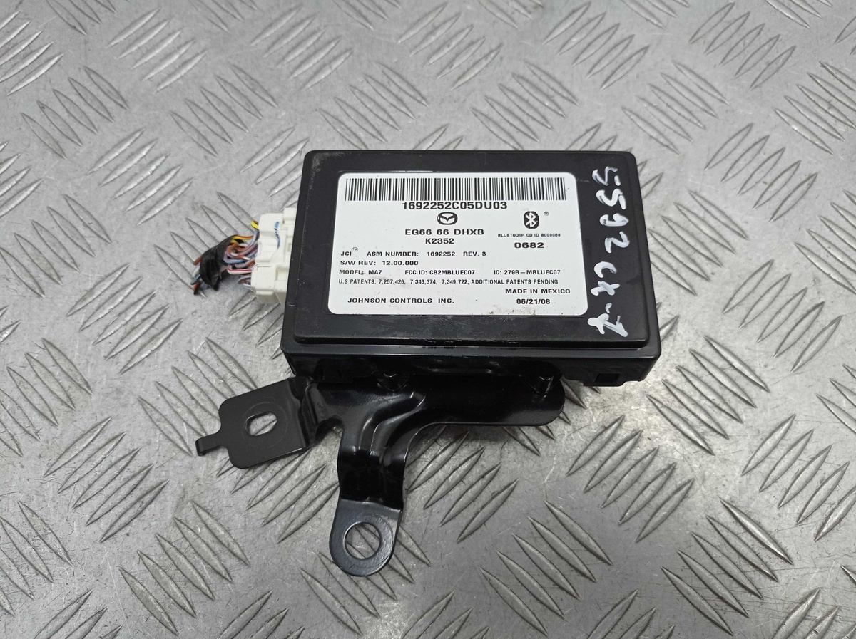 Блоки управления мультимедиа к Mazda CX-7 2009