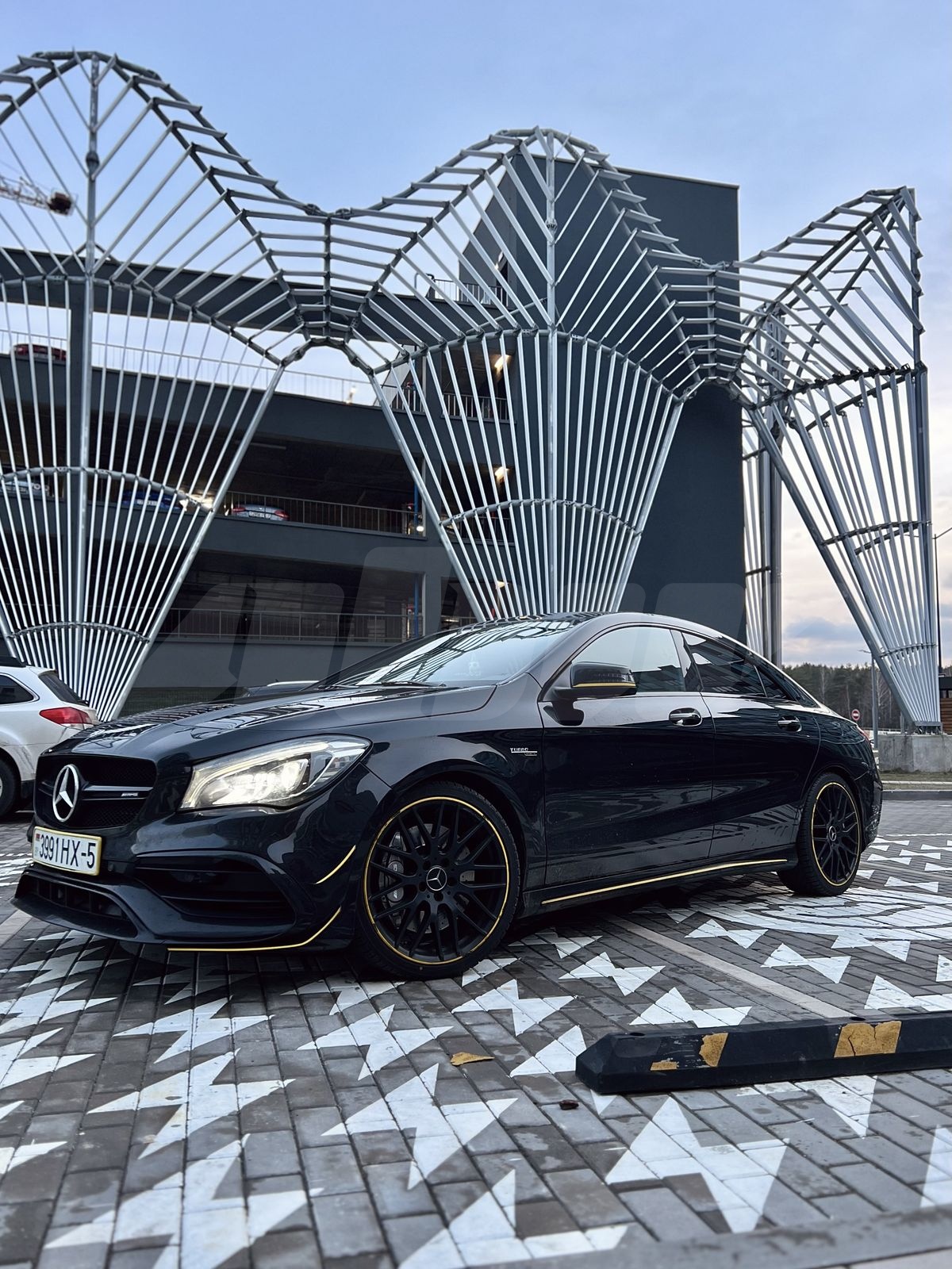 Подбор и доставка Mercedes-Benz CLA-klasse AMG