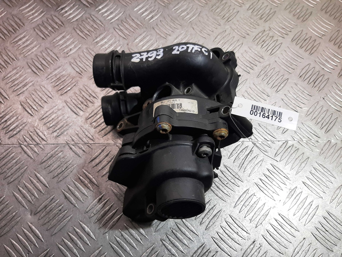 Помпа к Audi A4 2009