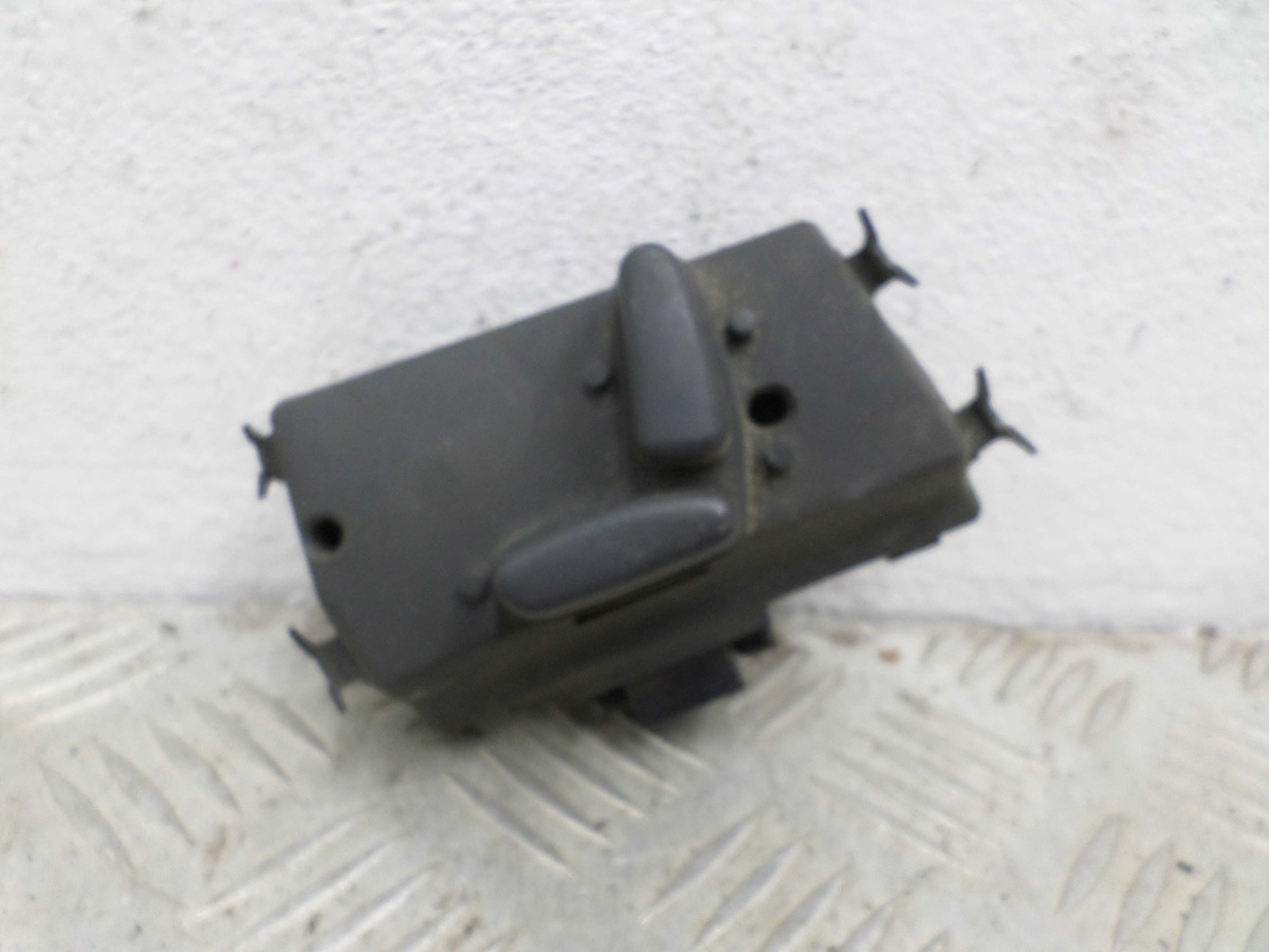 Переключатель к Chrysler Pacifica 2007
