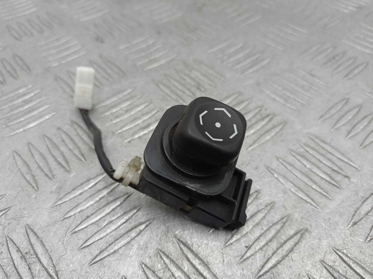 Кнопка  к Lexus GS 2006