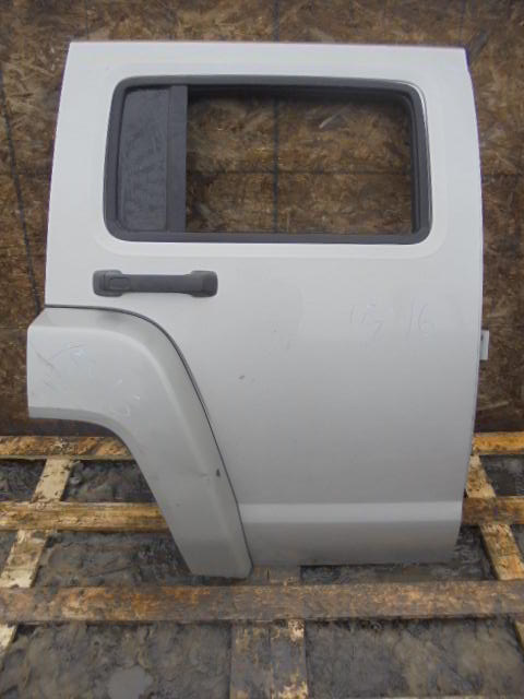Петля двери к Hummer H3 2005