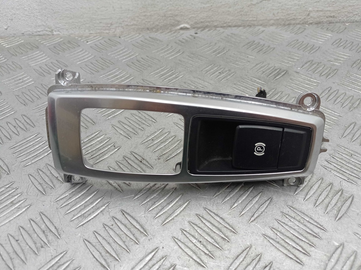 Кнопка  к BMW X5 2008