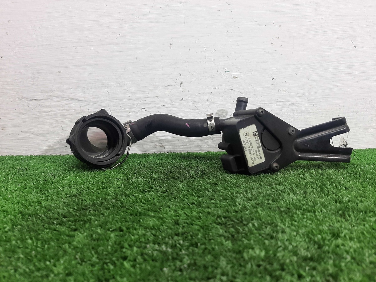 Помпа к BMW X5 2011