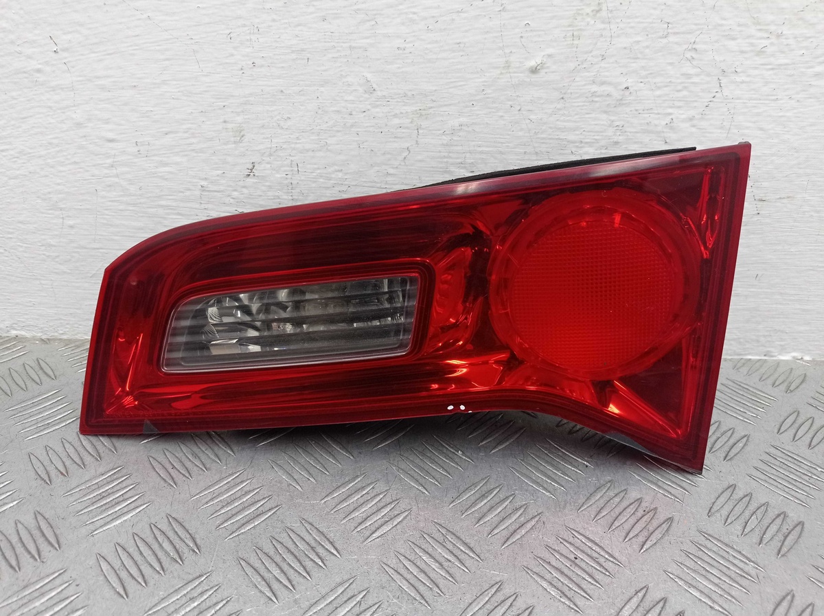 Фонарь крышки багажника левый к Acura RDX 2008
