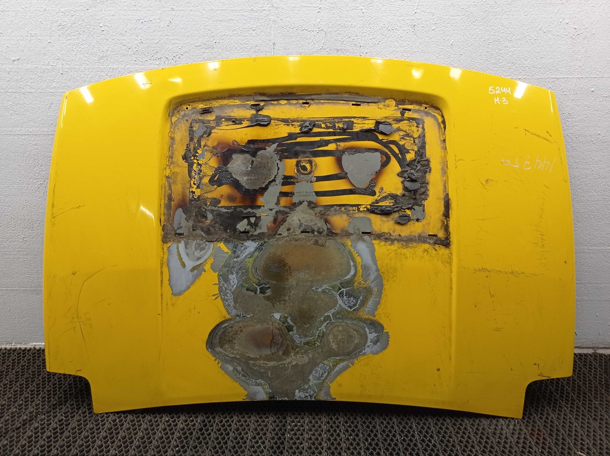 Капот к Hummer H3 2006