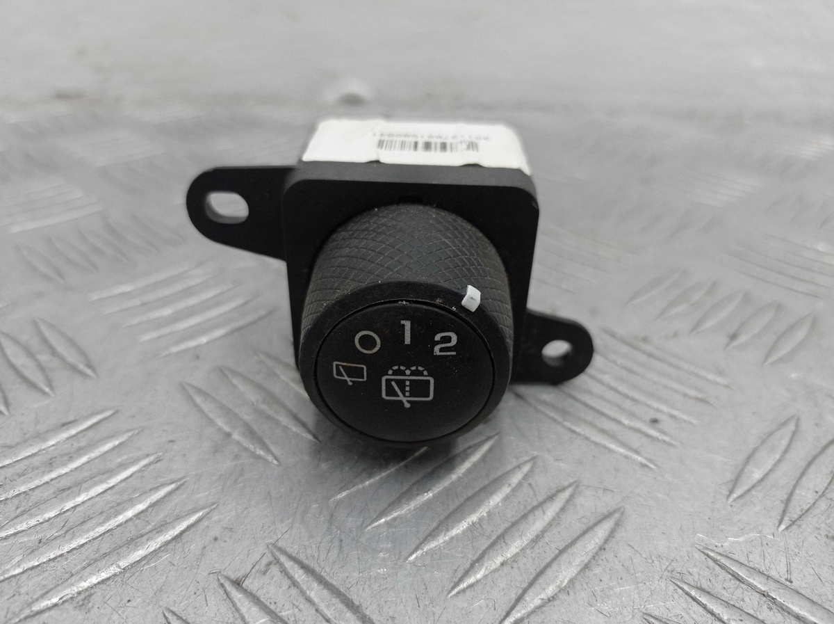 Кнопка  к Hummer H3 2007