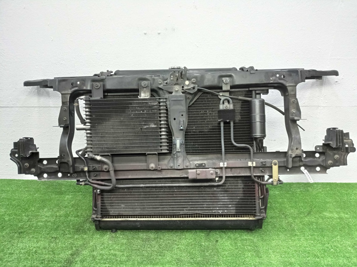 Кассета радиаторов к Nissan Xterra 2006