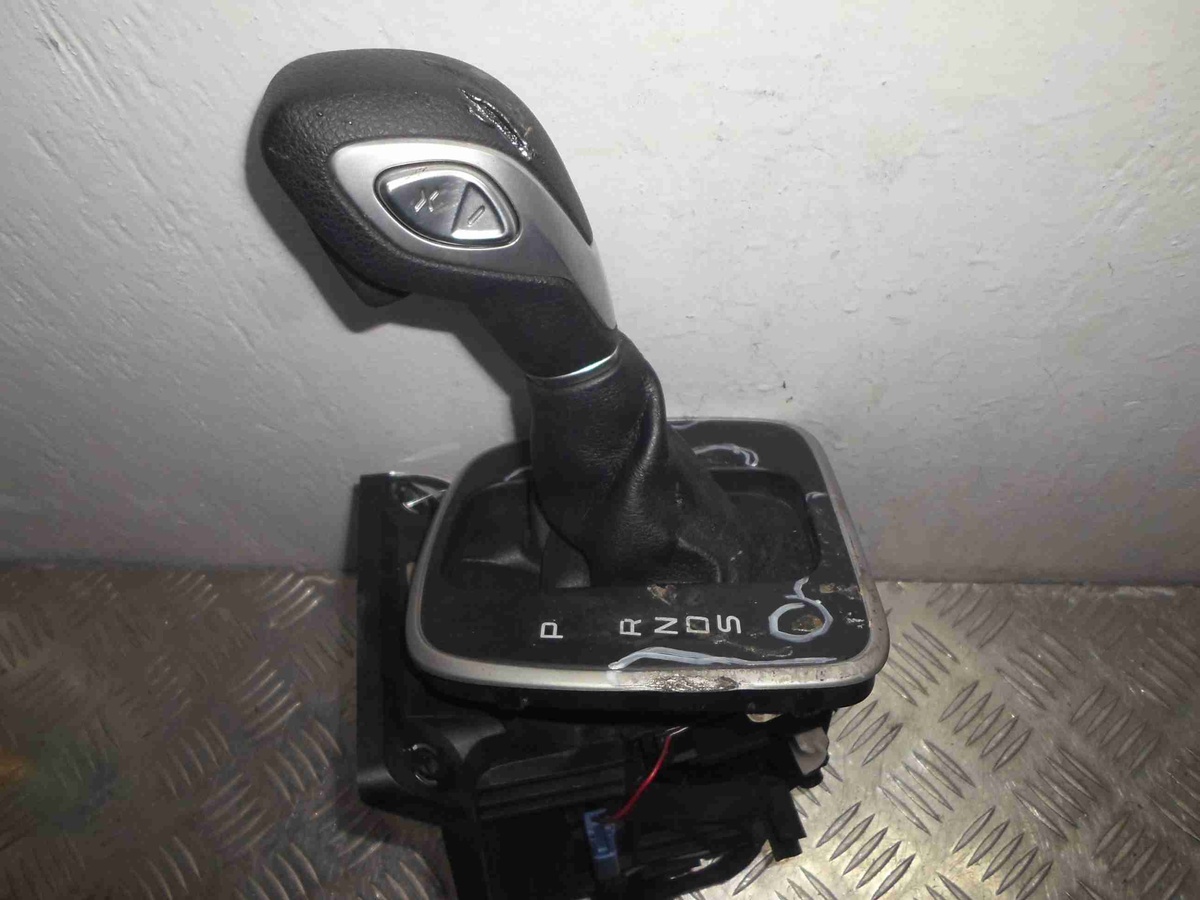 Кулиса к Ford Escape 2014