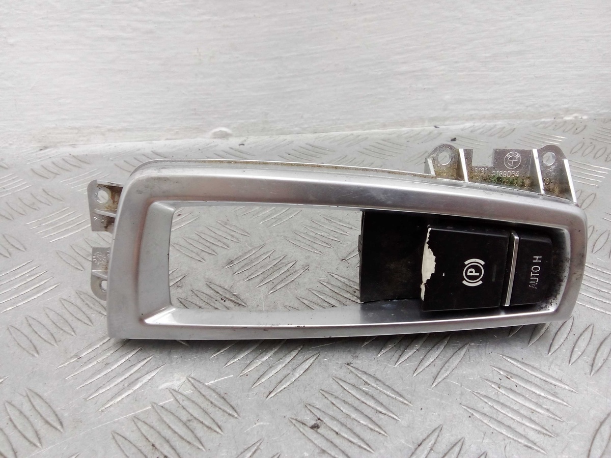 Кнопка  к BMW X3 2014