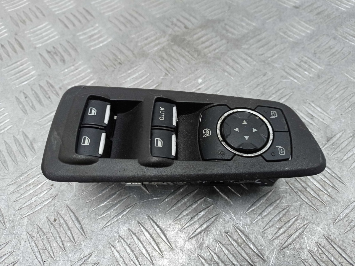 Кнопка стеклоподъемника к Ford Explorer 2015