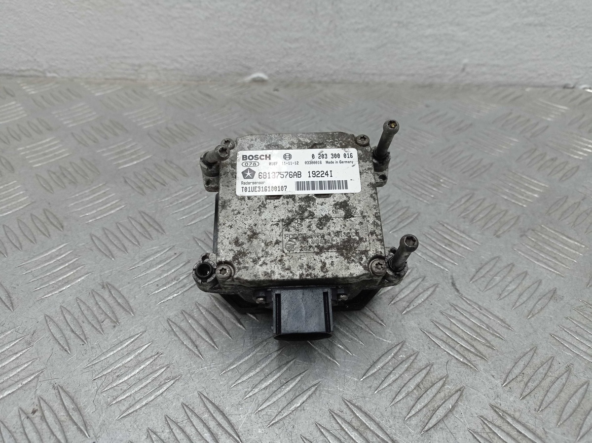 Парковочный ассистент к Jeep Grand Cherokee 2012