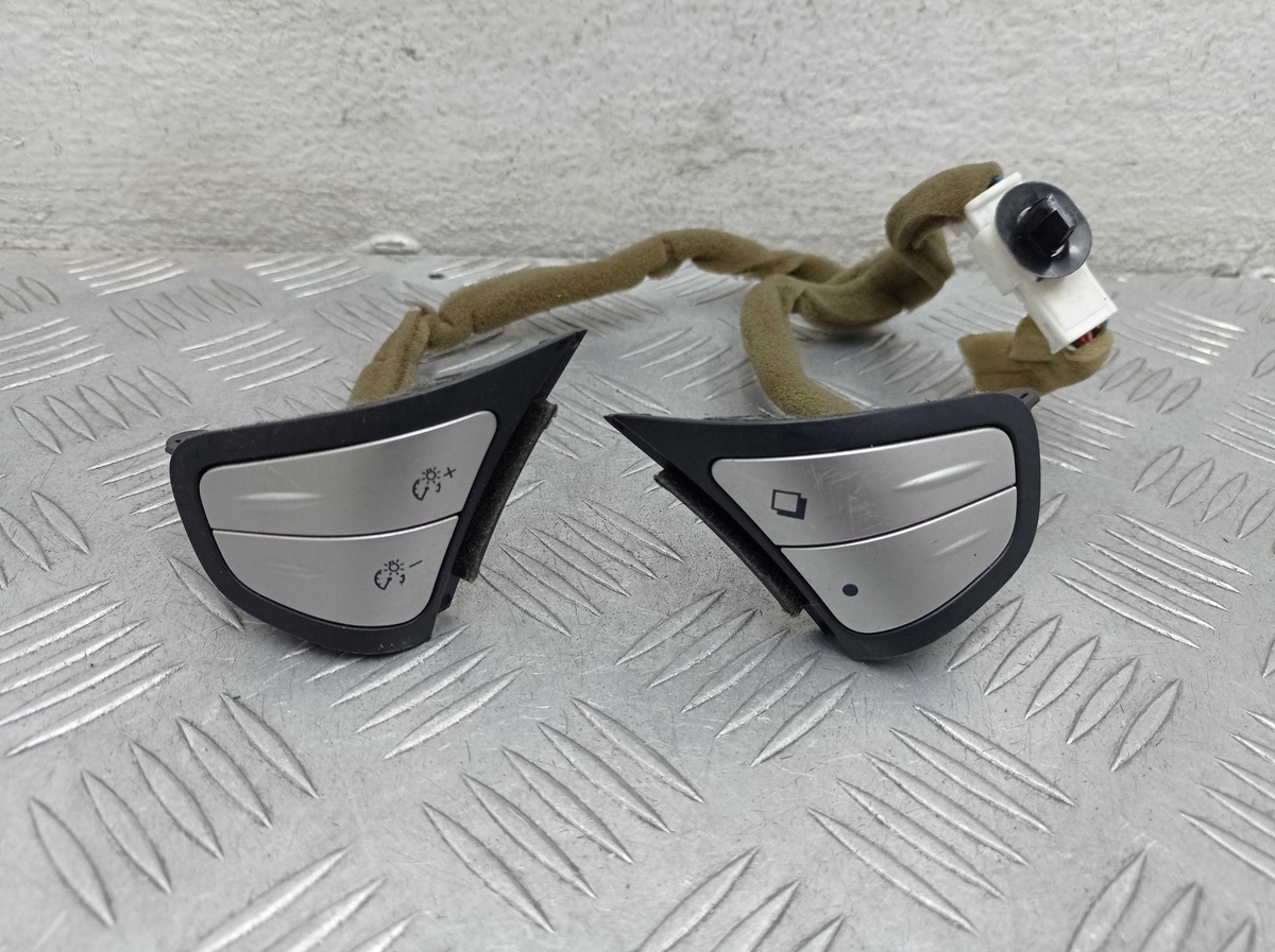 Кнопки руля к Infiniti FX 2009