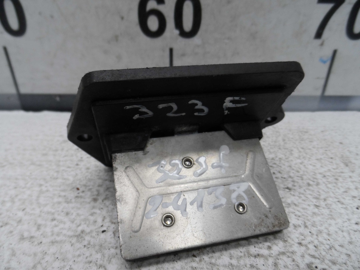 Сопротивление печки к Mazda 323 1996