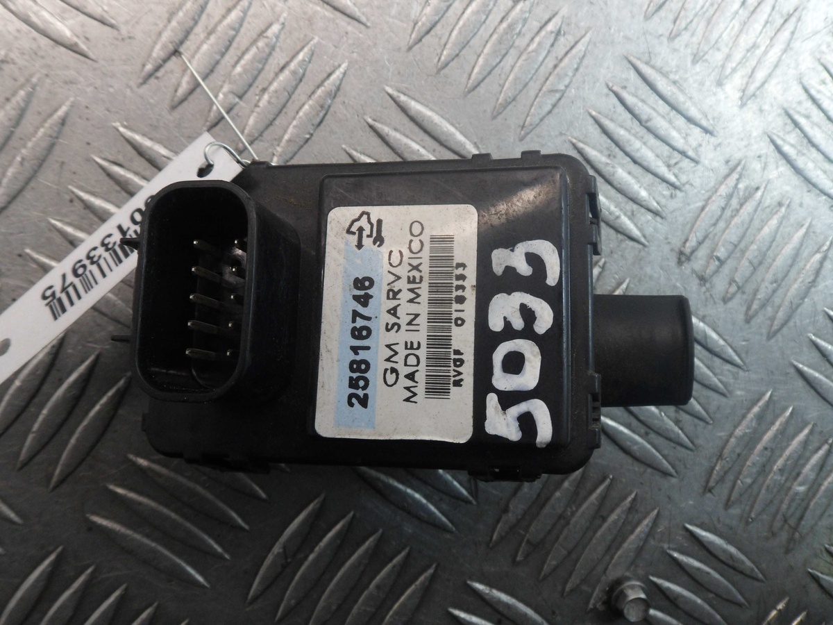 Датчик кондиционера к Hummer H3 2007