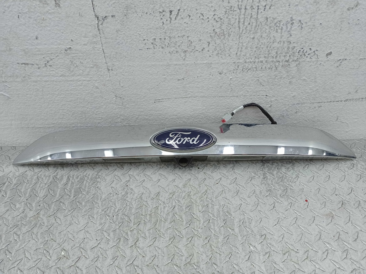 Молдинг (накладка) к Ford Escape 2014