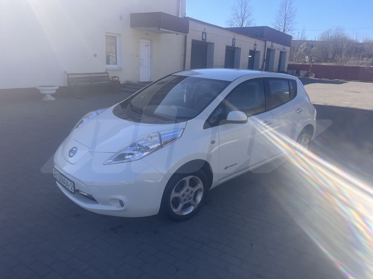 Nissan Leaf I (ZE0/AZE0), 2012