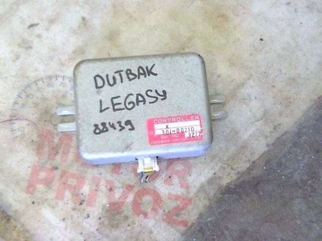 Блок управления рулевой колонки к Subaru Outback 2001