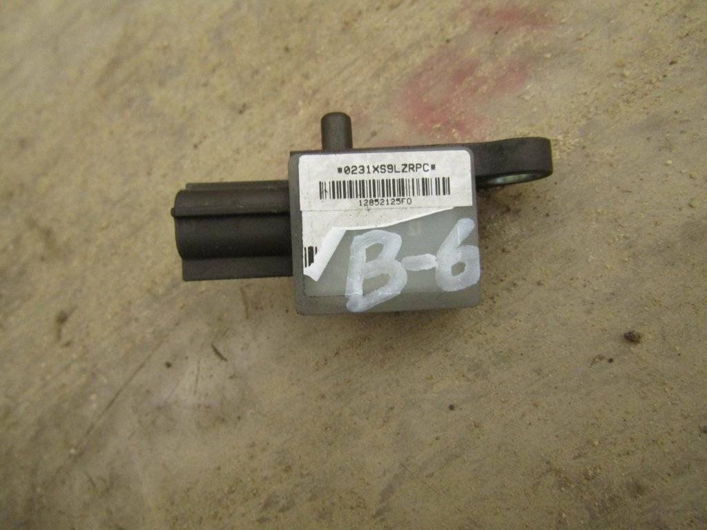 Датчик удара к Volkswagen Passat 2007