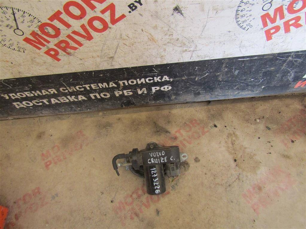 Привод круиз-контроля к Volvo 940 1995