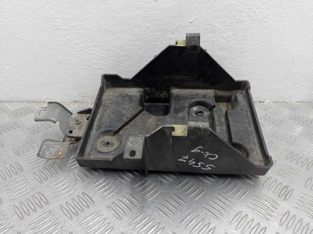 Полка аккумулятора к Mazda CX-9 2008